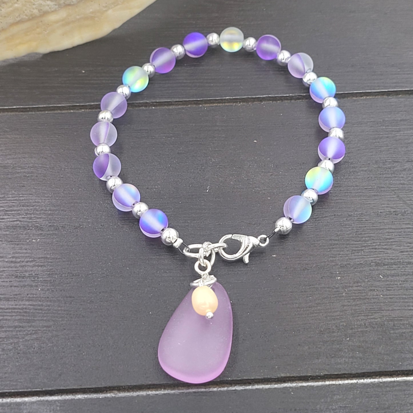 BESHEEK Silvertone, Purple Seaglass and Freshwater Pearl Beaded Bracelet| Handmade Hypoallergenic Boho Beach Gala Wedding Style Jewelry