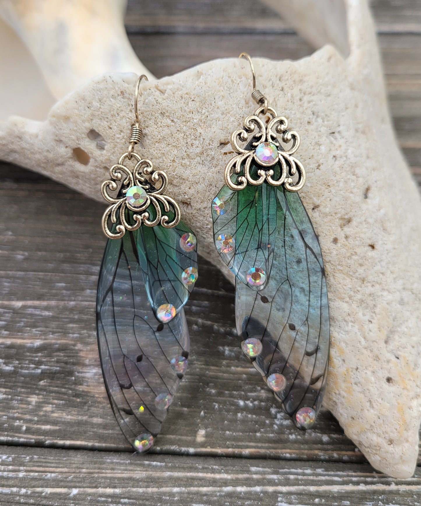 BESHEEK | Magical Forrest Resin Fairy Wings Earrings