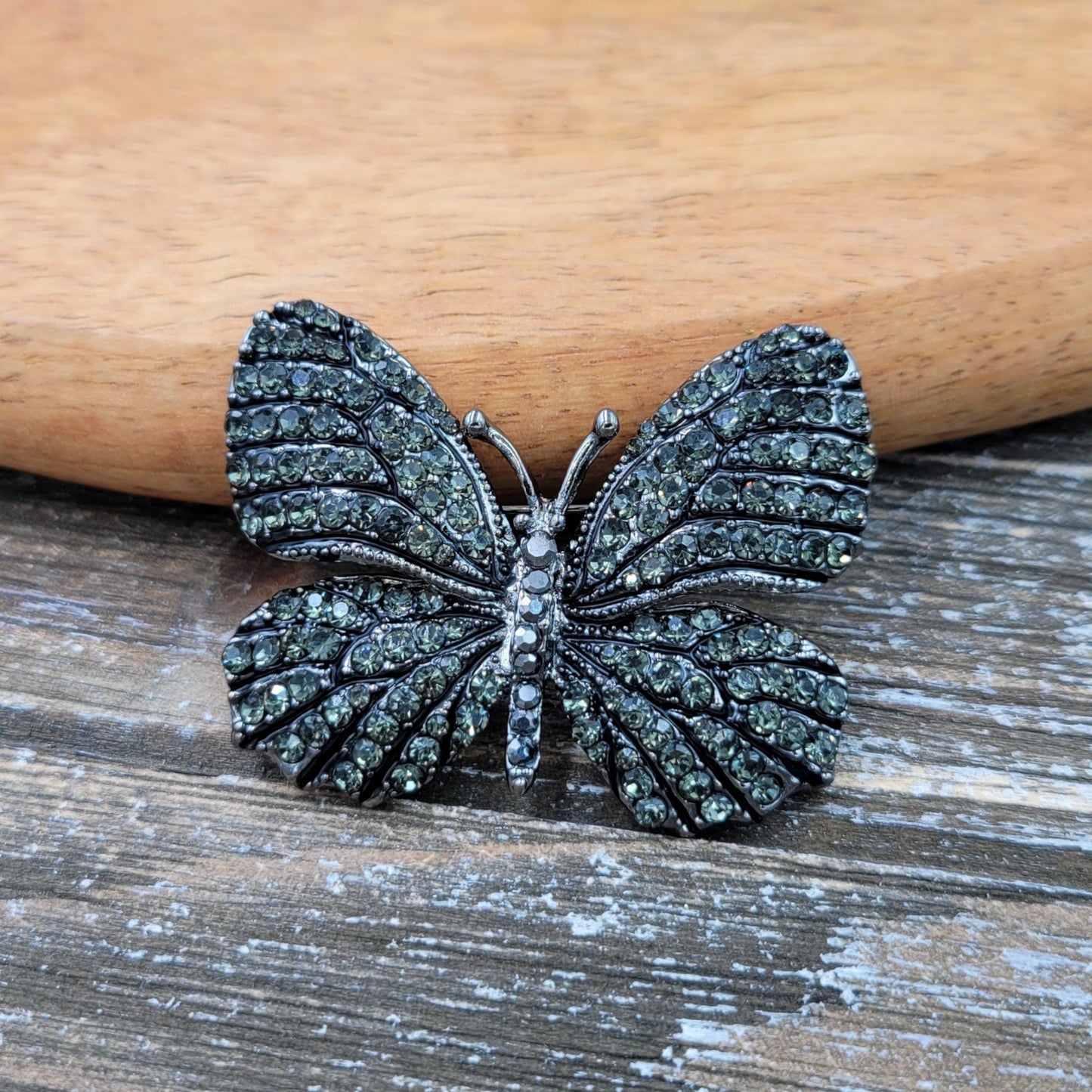 BESHEEK Black Rhinestone studded Professional Artisan Brooch Pin | Handmade Hypoallergenic Office, Suit, Networking Style Jewelry