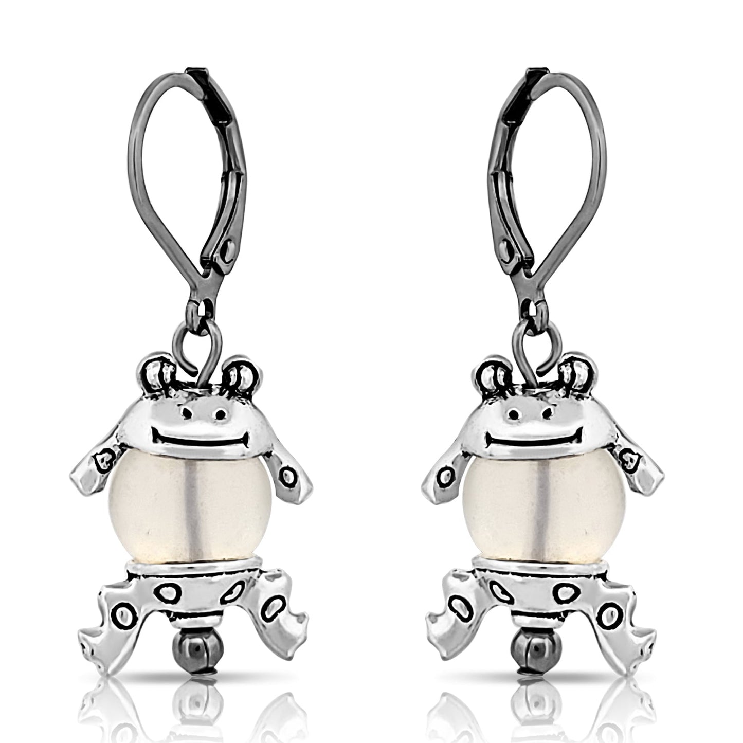 BESHEEK Silvertone Tree Frog Leverback Dangle Earrings | Hypoallergenic Boho Beach Animal Artistic Wedding Style Fashion Earrings