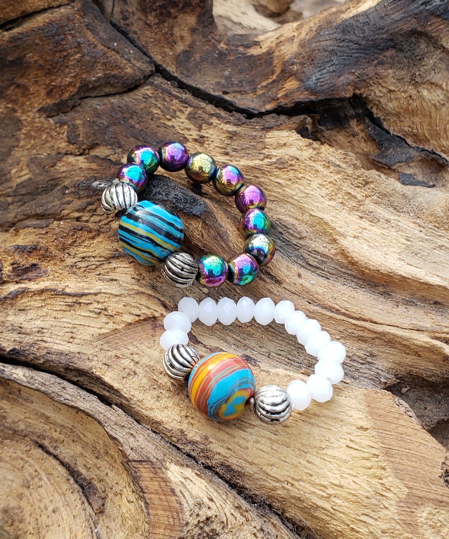 Ocean Striped Calsilica Stone with Crystal and Hematite Stretch Toe Ring (Set of 2)