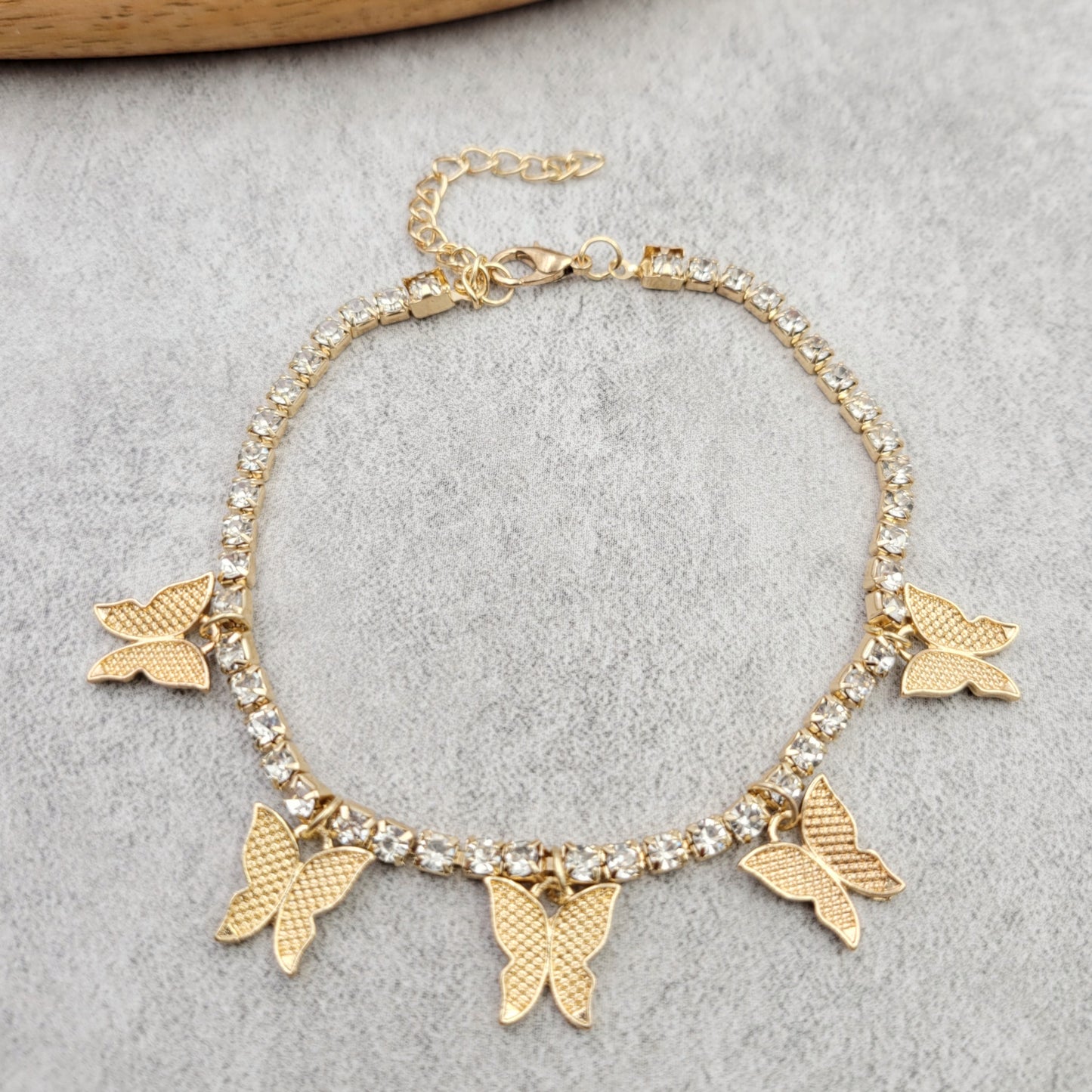 BESHEEK | Butterfly Paved Crystal Rhinestone Artisan Goldtone Anklet