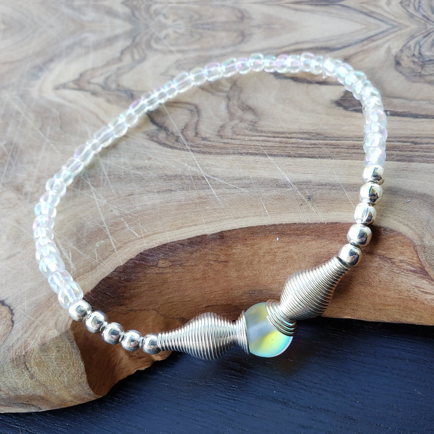 BESHEEK Silvertone Clear bead with frosted mermaid glass stretch bracelet| Handmade Hypoallergenic Boho Beach Gala Wedding Style Jewelry