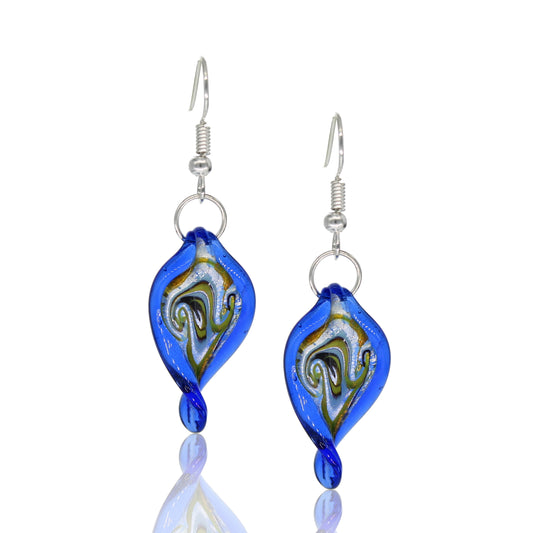 BESHEEK Murano-style Glass Blue Bordered Twist Leaf Earrings | Handmade Hypoallergenic Boho Beach Gala Wedding Style Fashion Earrings