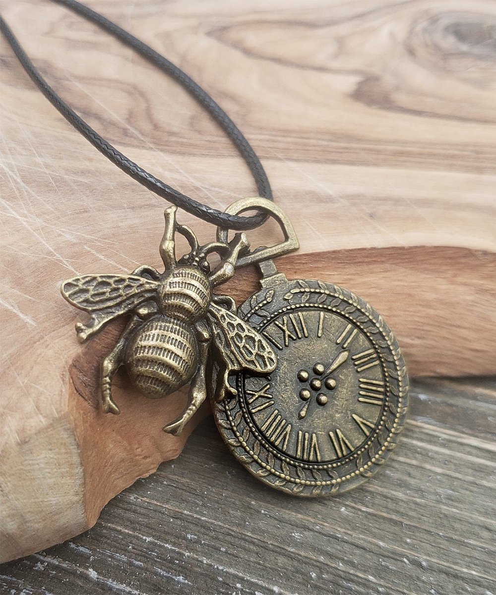 BESHEEK Bronzetone Antiqued Steampunk Pocket Watch Bee Pendant Necklace? Handmade Hypoallergenic Boho Beach Gala Wedding Style Fashion Jewelry